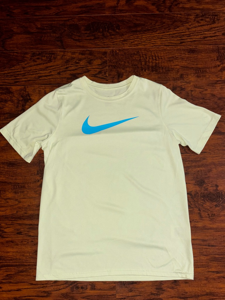 Nike Big Boys Xl Pale Yellow Tee Bright Blue Swoosh The Nike Tee Short Sleeve